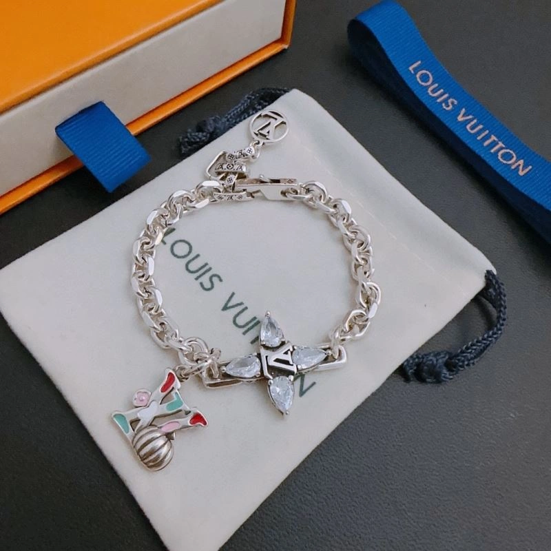 Reliable LX Bracelets 311713
