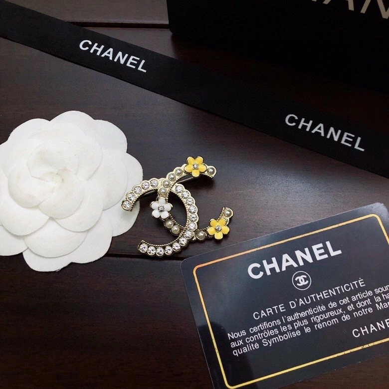 Chxnxl Brooches Vibrant 292097