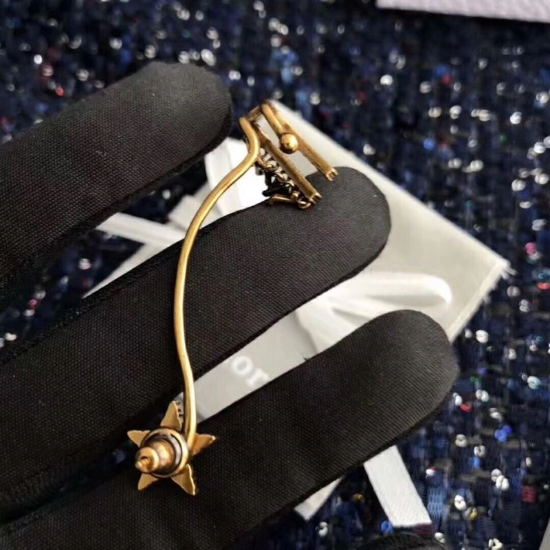 Christian Dxxr Earrings ModernLook 295135