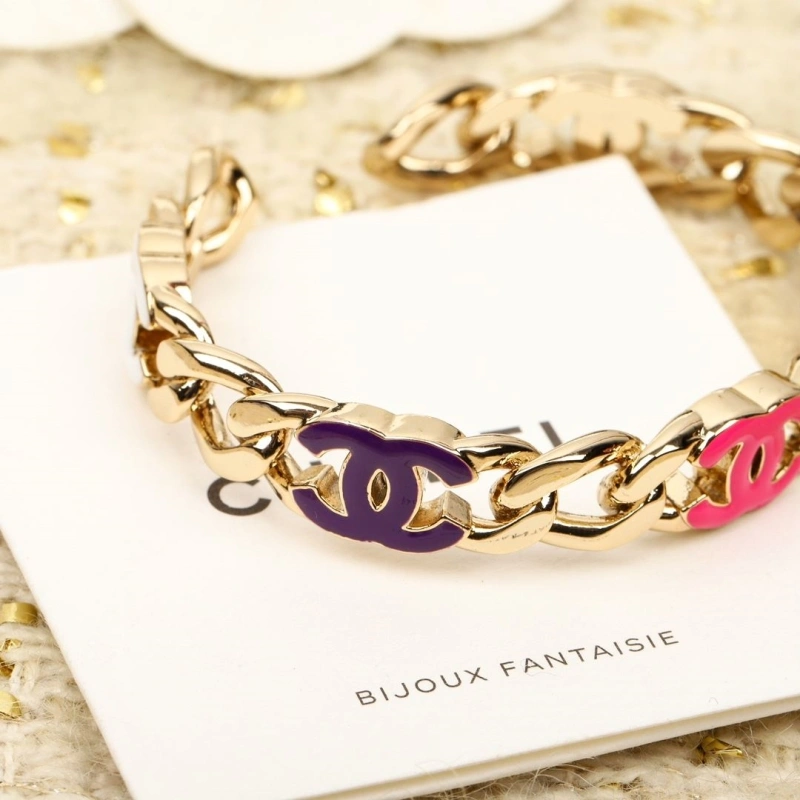 Breathable Chxnxl Bracelets 289442