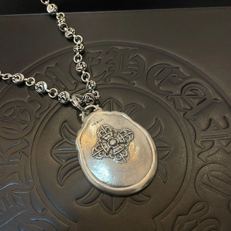 Chrxmx Hxxrts Necklaces Sophisticated 299920