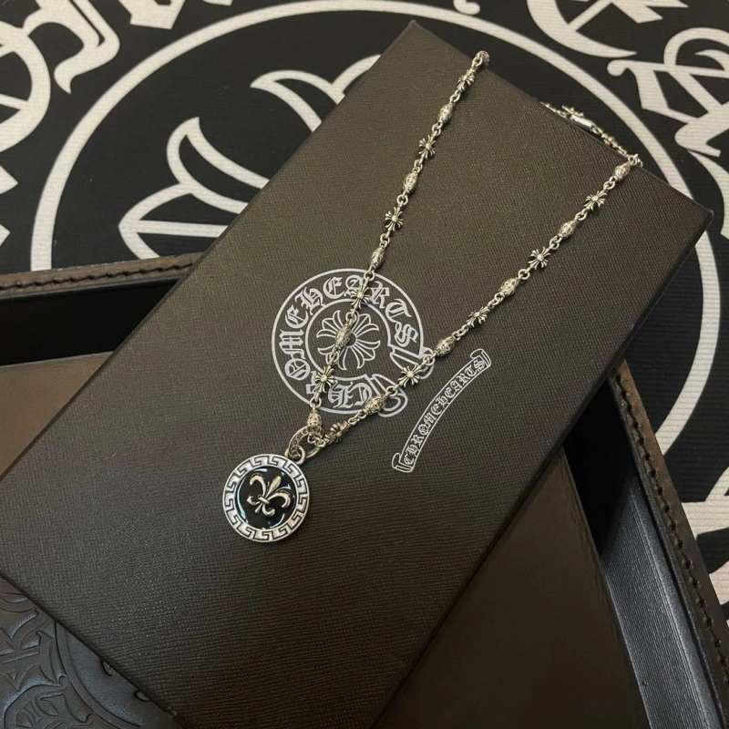 Chrxmx Hxxrts Necklaces Cozy 299921