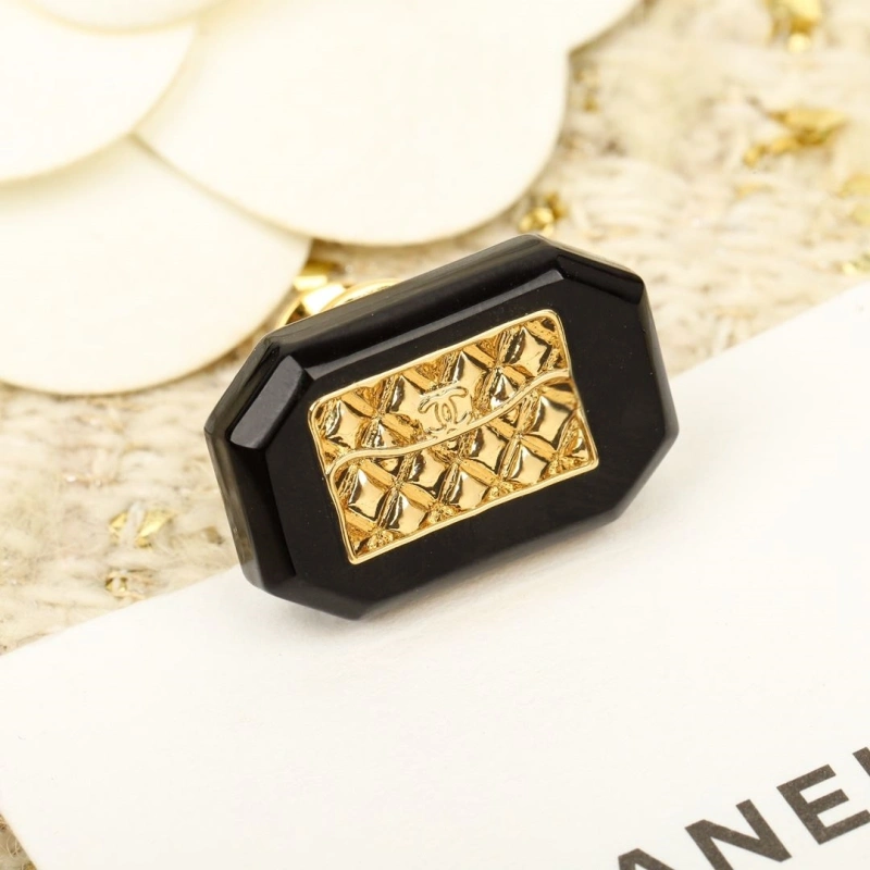 Chxnxl Brooches Vibrant 289349
