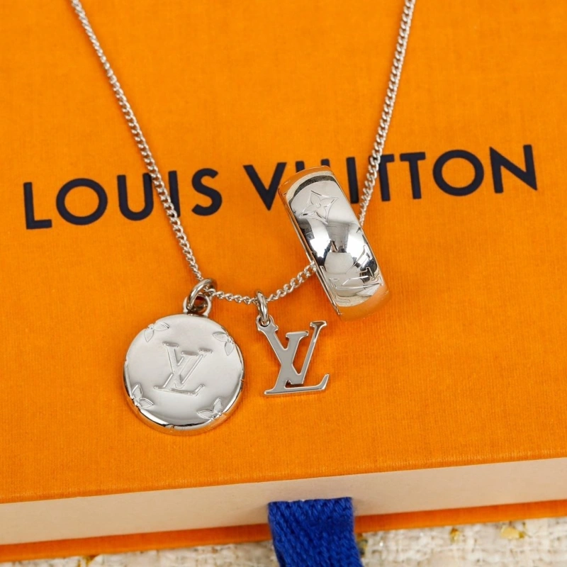 Lightweight LX Necklaces 310992