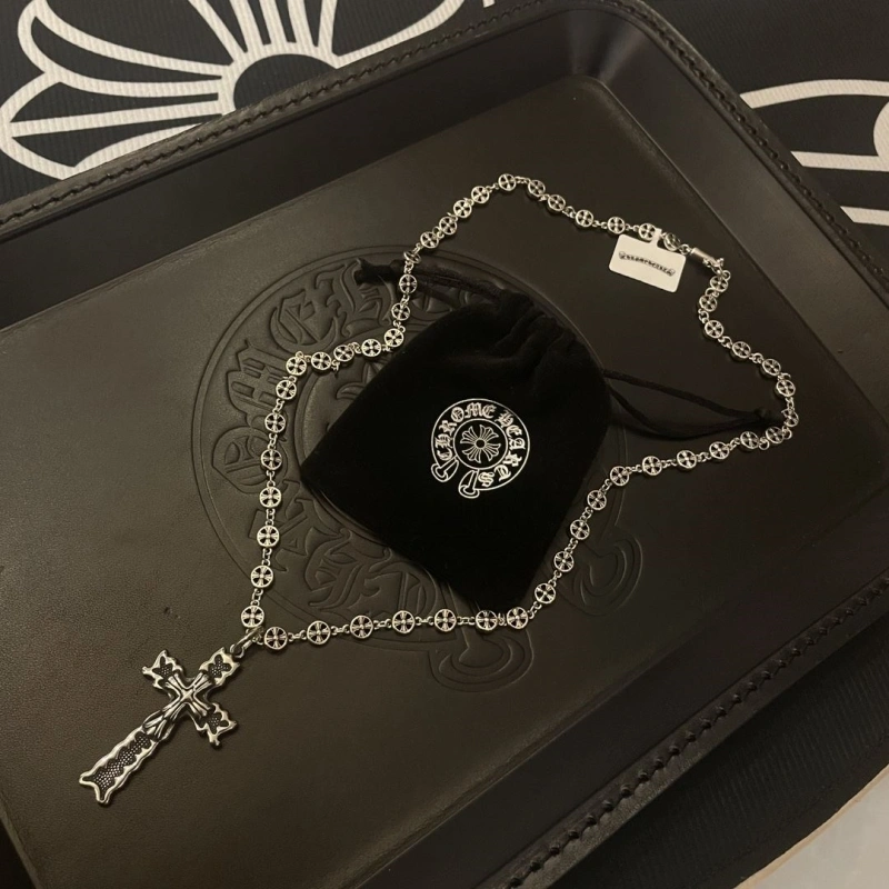 Chrxmx Hxxrts Necklaces Comfortable 299908