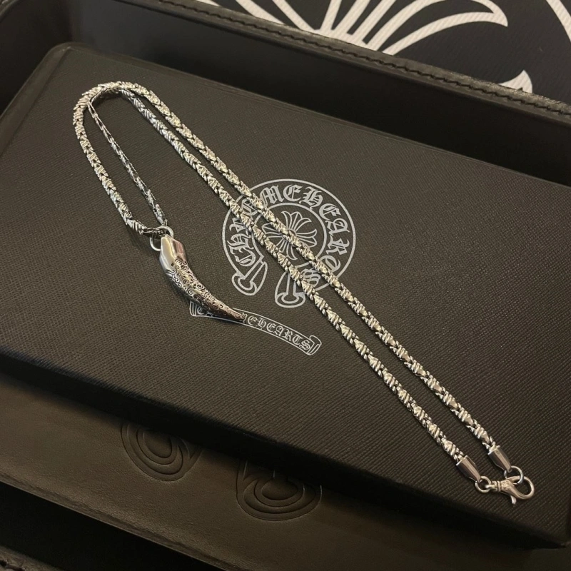 Compact Chrxmx Hxxrts Necklaces 299890