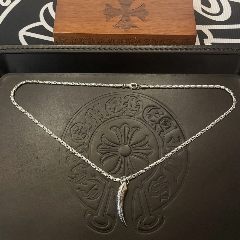 Compact Chrxmx Hxxrts Necklaces 299890