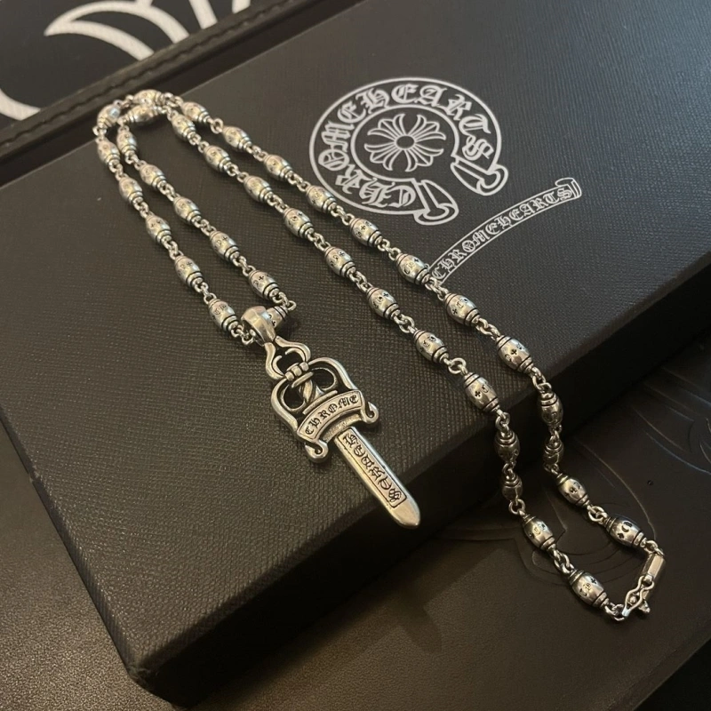 Vibrant Chrxmx Hxxrts Necklaces 299914
