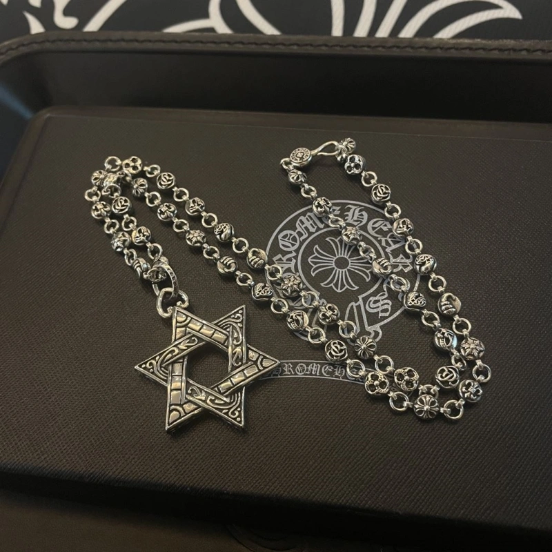 ModernLook Chrxmx Hxxrts Necklaces 299911