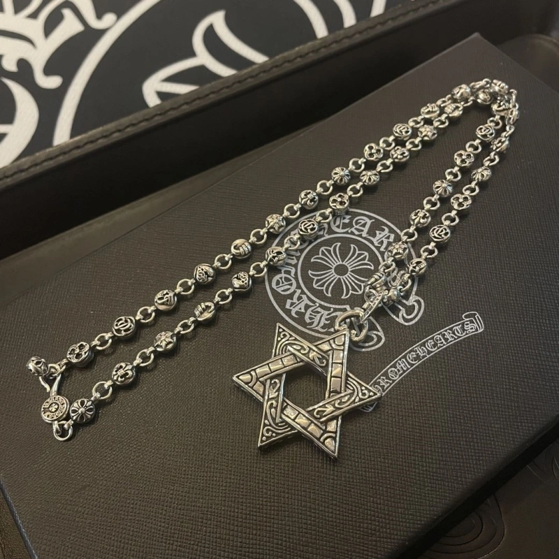 ModernLook Chrxmx Hxxrts Necklaces 299911
