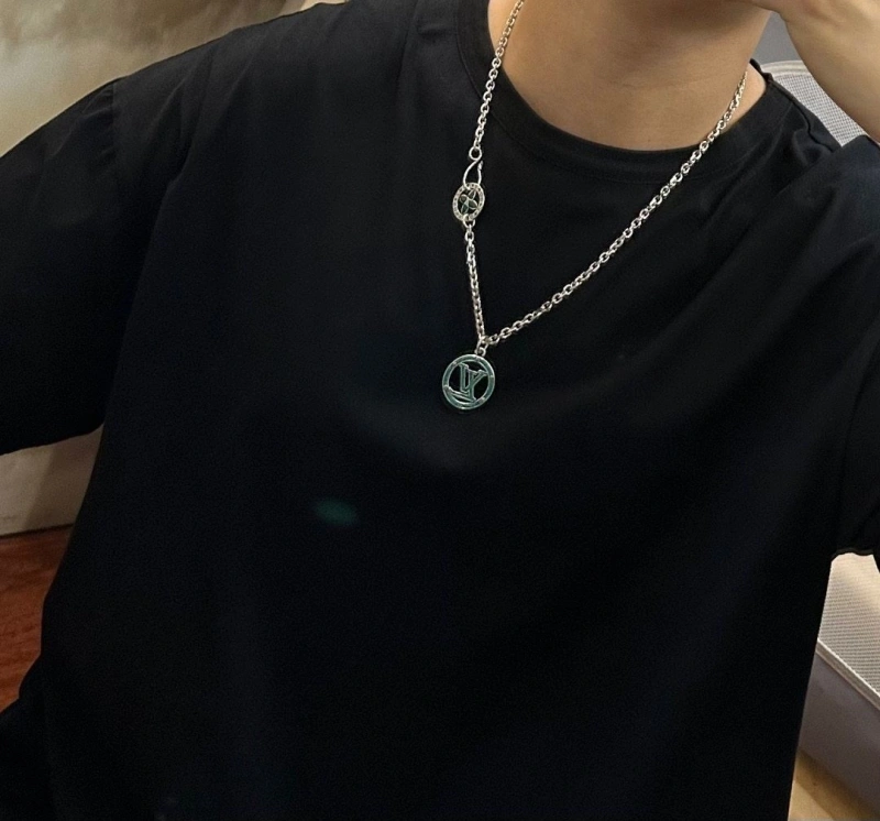 Versatile LX Necklaces 310964