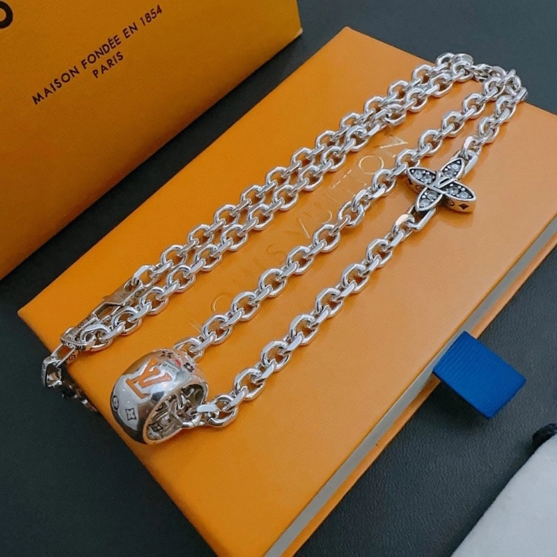 Compact LX Necklaces 310945