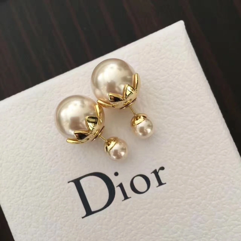 Christian Dxxr Earrings Popular 294974