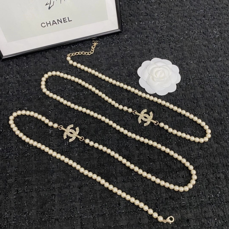 HighQuality Chxnxl Necklaces 288341