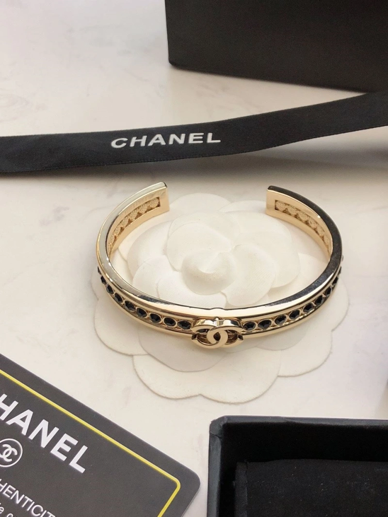 Chxnxl Bracelets Refined 289443