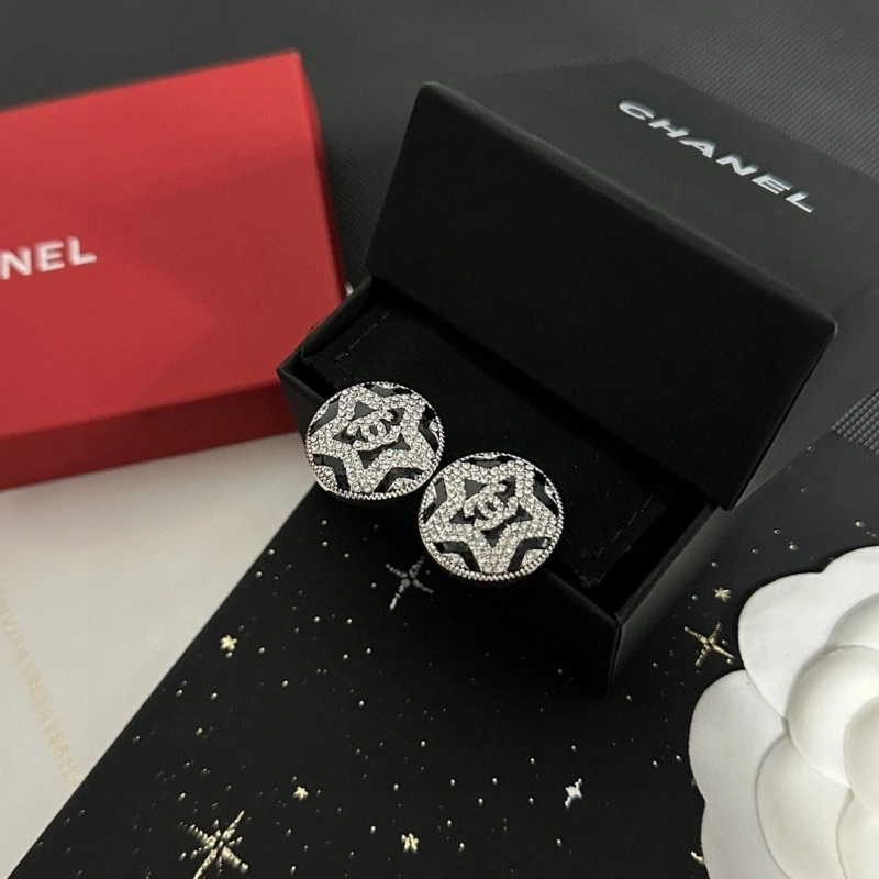 Fashionable Chxnxl Earrings 289176
