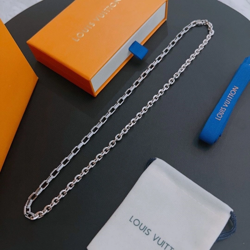 Functional LX Necklaces 310948