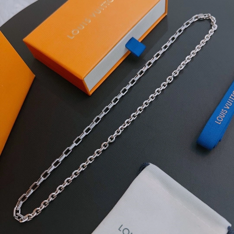 Functional LX Necklaces 310948