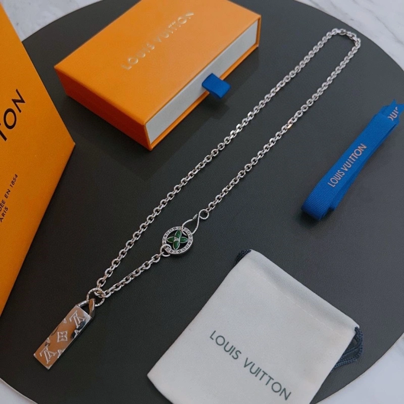 WellDesigned LX Necklaces 310938
