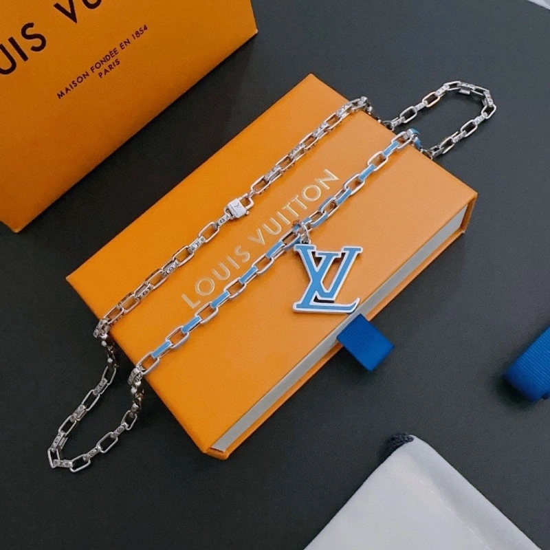 Affordable LX Necklaces 310944