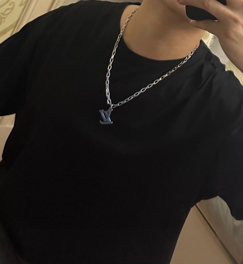 Affordable LX Necklaces 310944