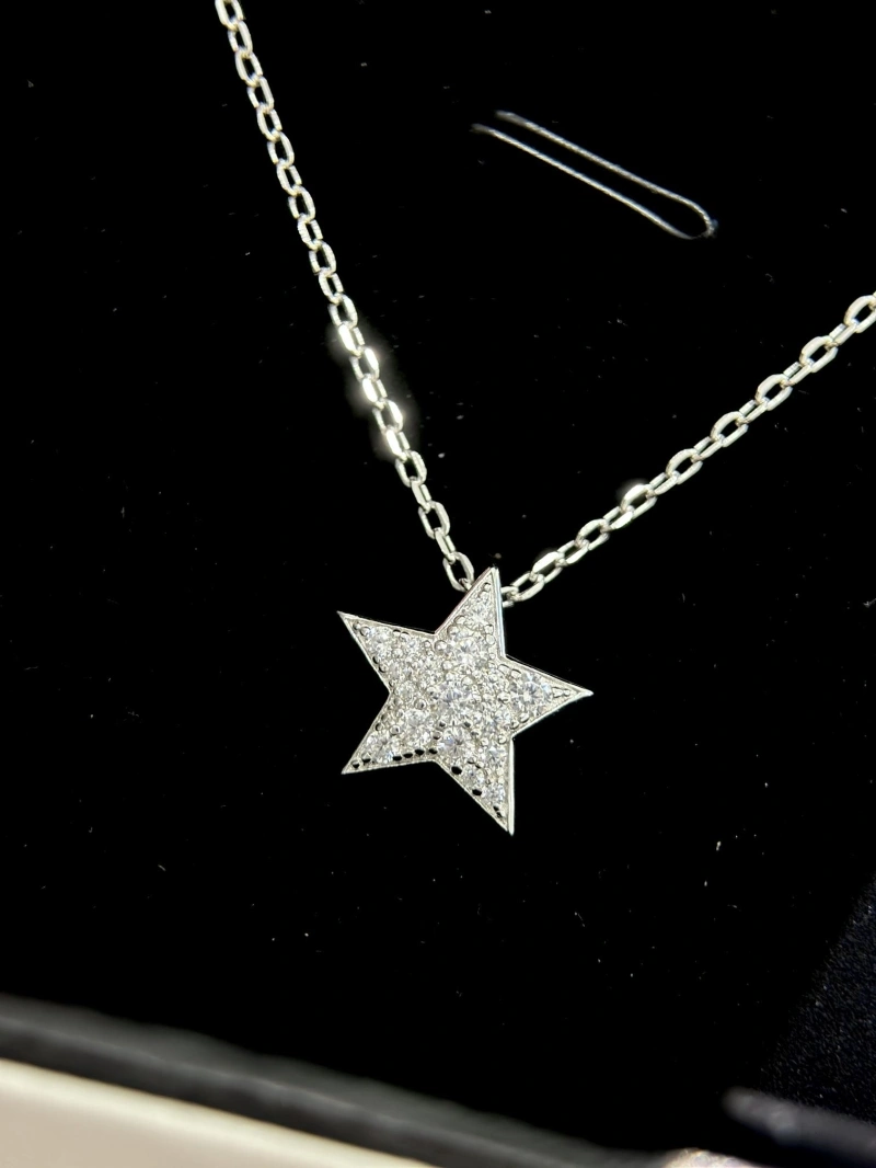 NewStyle Chxnxl Necklaces 288338