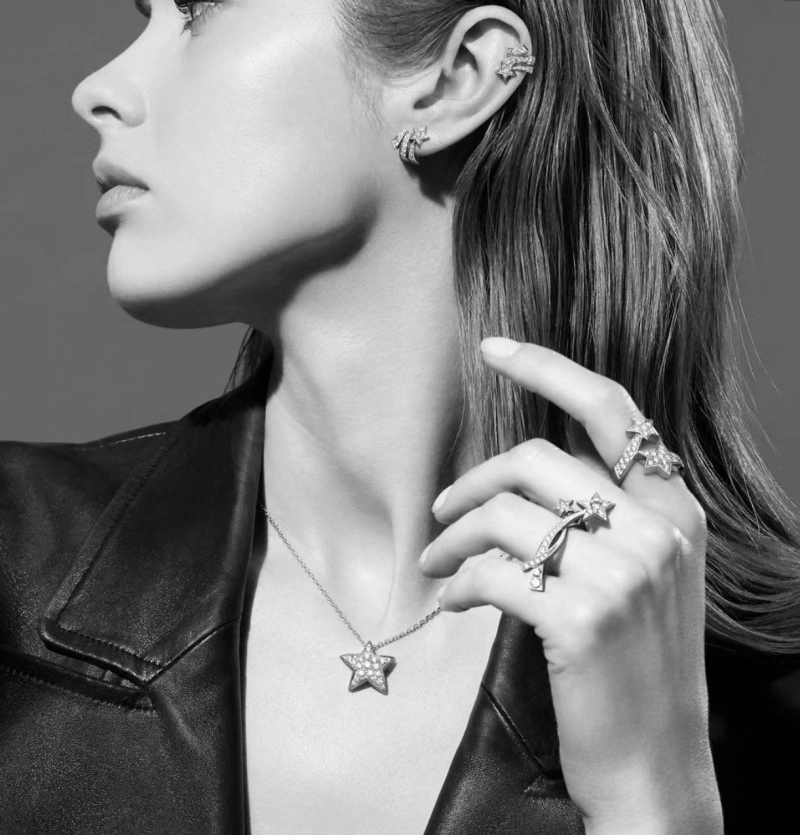 NewStyle Chxnxl Necklaces 288338