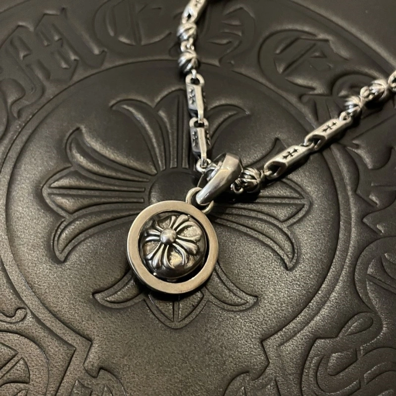Chrxmx Hxxrts Necklaces Stylish 299894