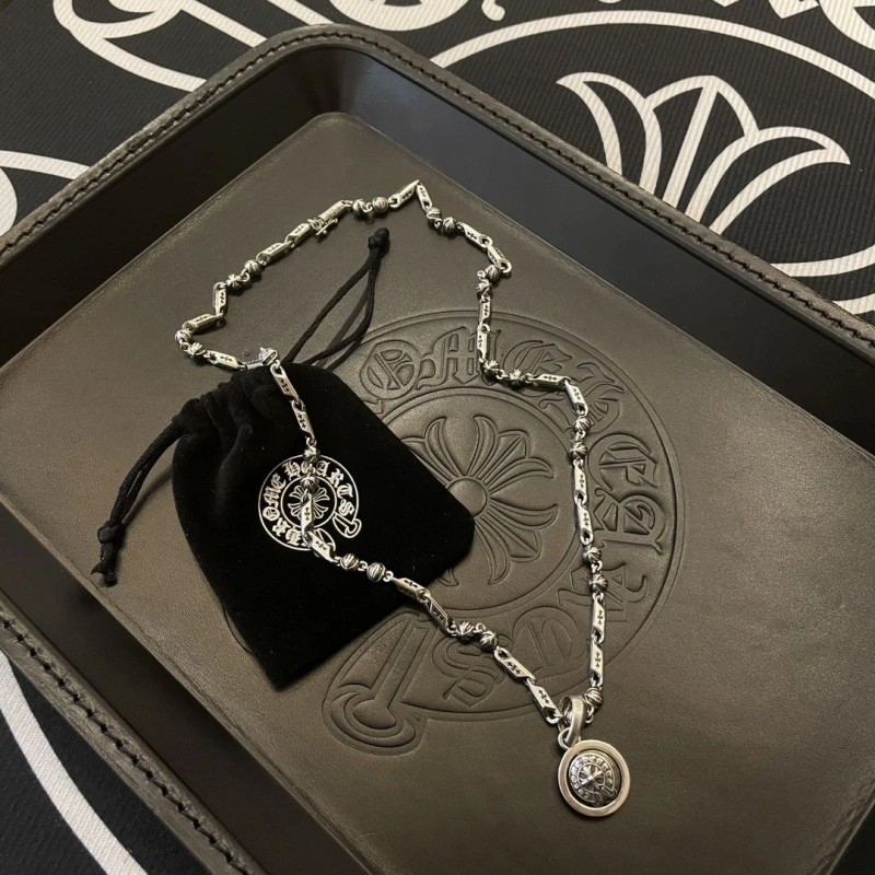 Chrxmx Hxxrts Necklaces Stylish 299894