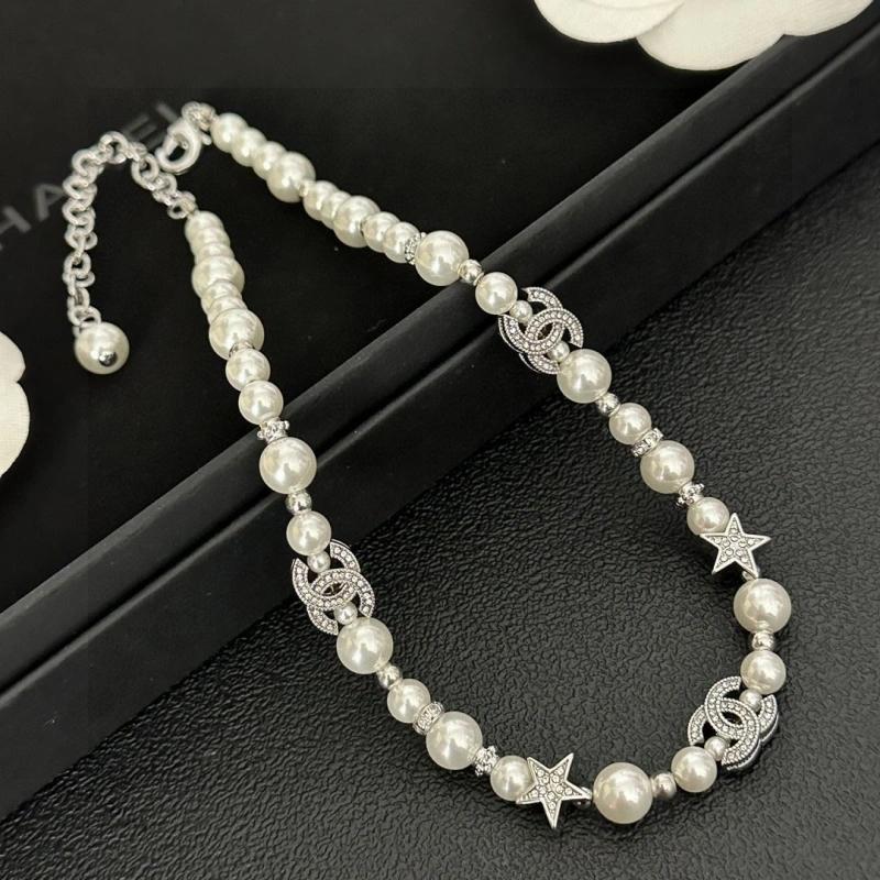 HighQuality Chxnxl Necklaces 288335