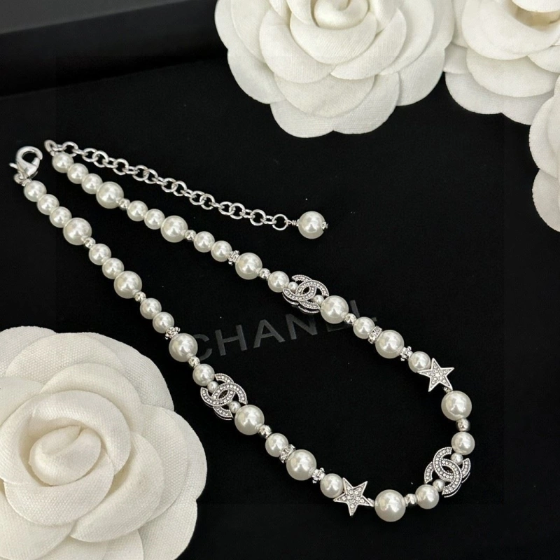 HighQuality Chxnxl Necklaces 288335