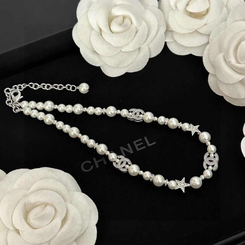 HighQuality Chxnxl Necklaces 288335