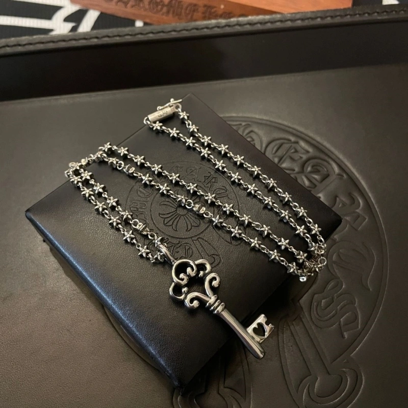 Sleek Chrxmx Hxxrts Necklaces 299889