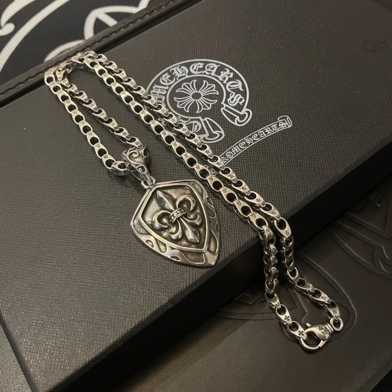 Chrxmx Hxxrts Necklaces Functional 299907