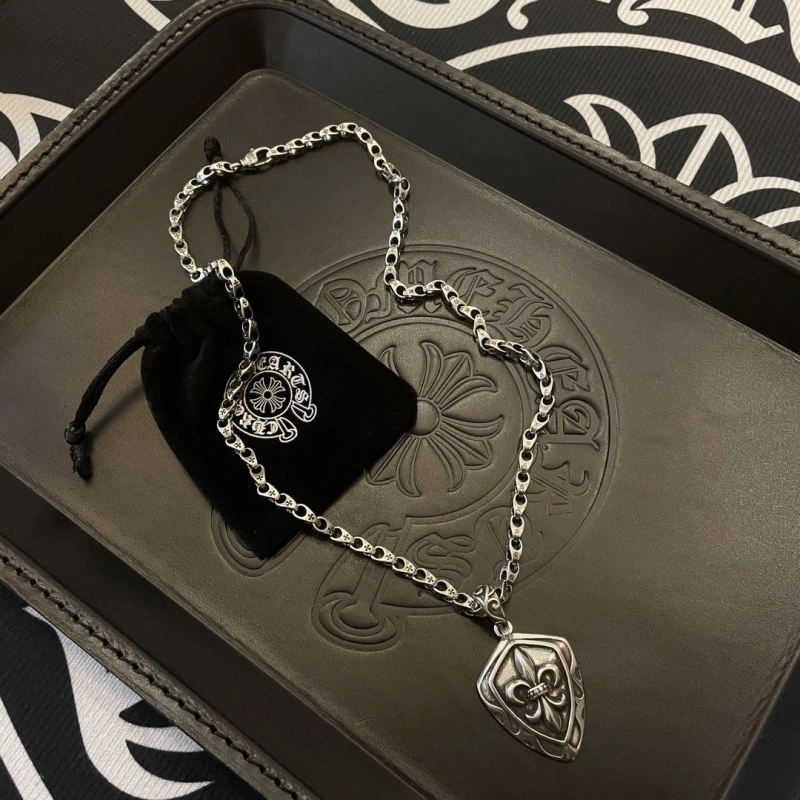 Chrxmx Hxxrts Necklaces Functional 299907