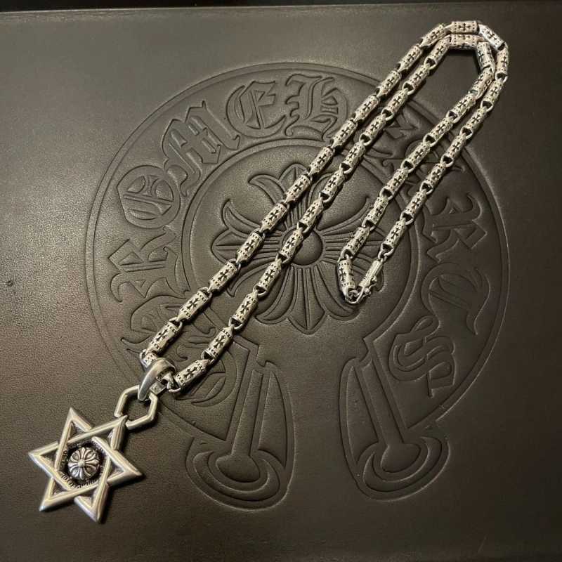 SportInspired Chrxmx Hxxrts Necklaces 299902