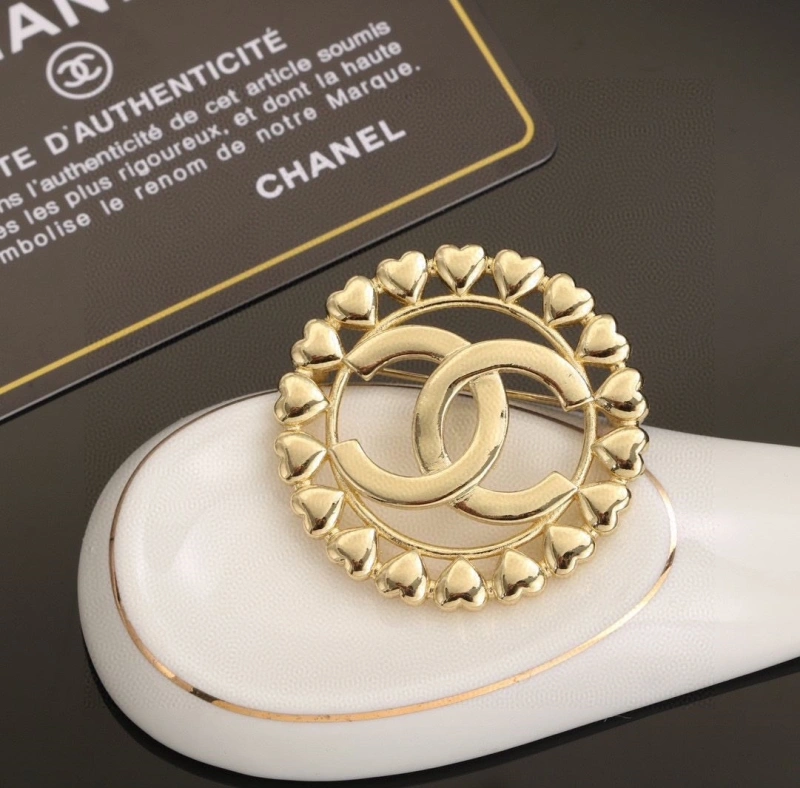 Chxnxl Brooches Sleek 289344