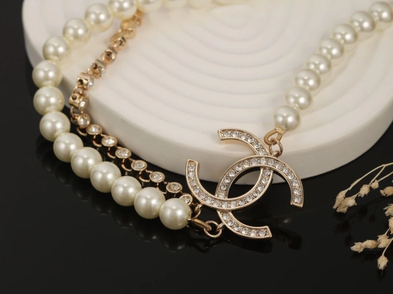 HighQuality Chxnxl Necklaces 288332