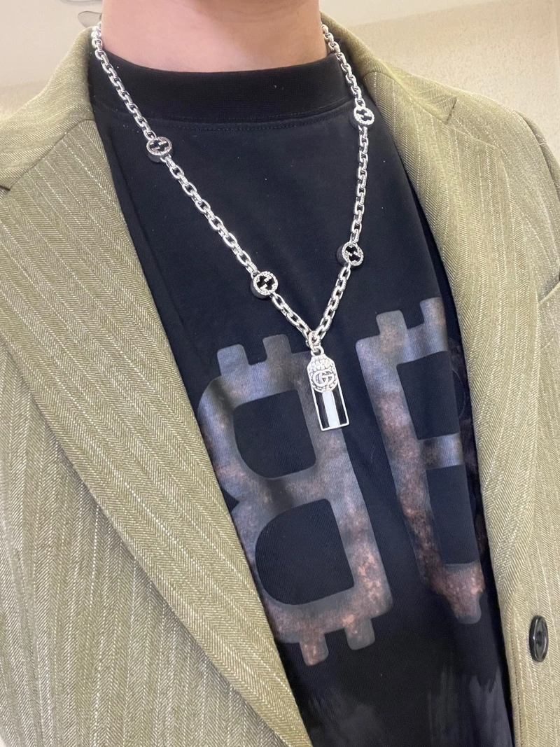 Vibrant Gxccx Necklaces 305309