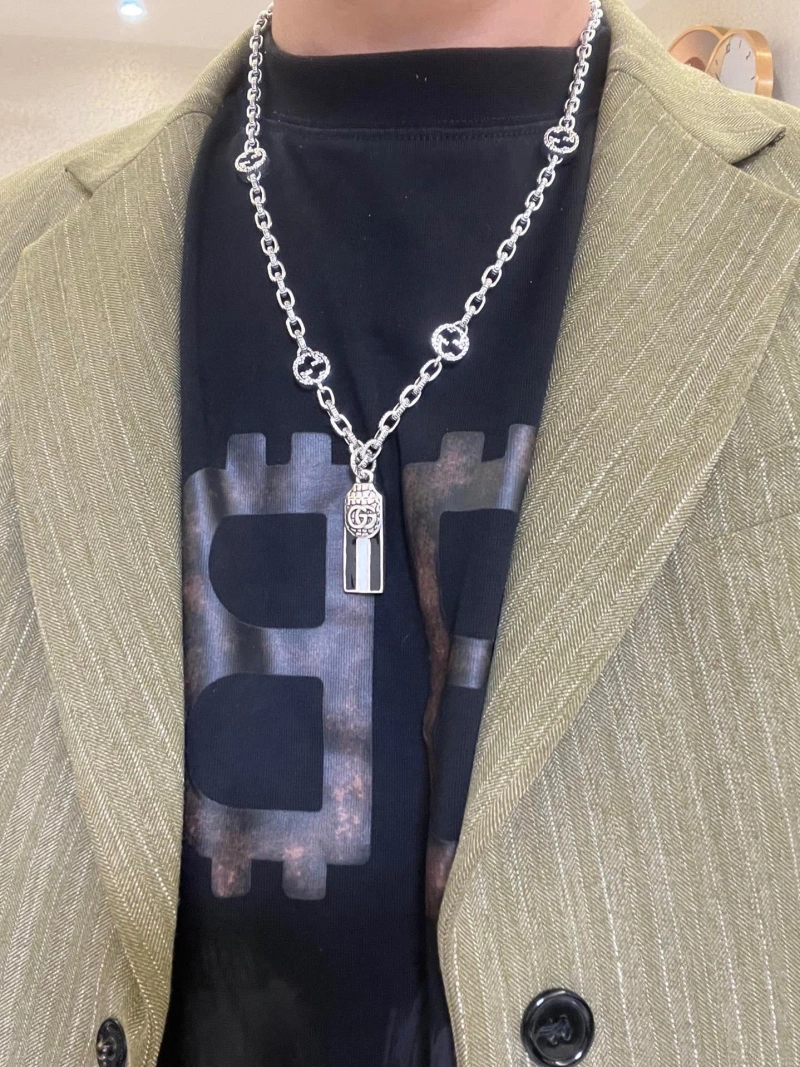 Vibrant Gxccx Necklaces 305309