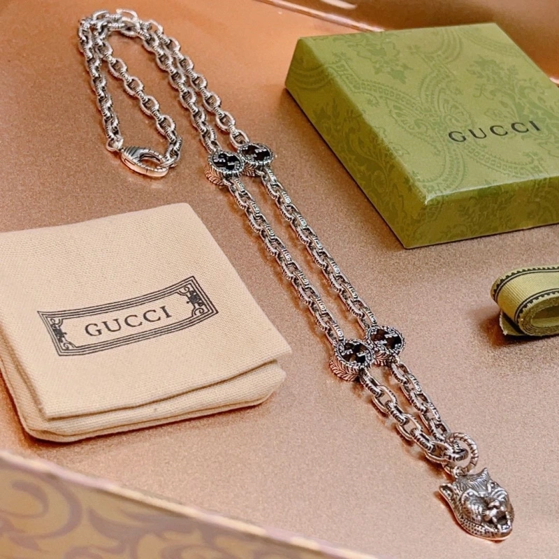 Lightweight Gxccx Necklaces 305299