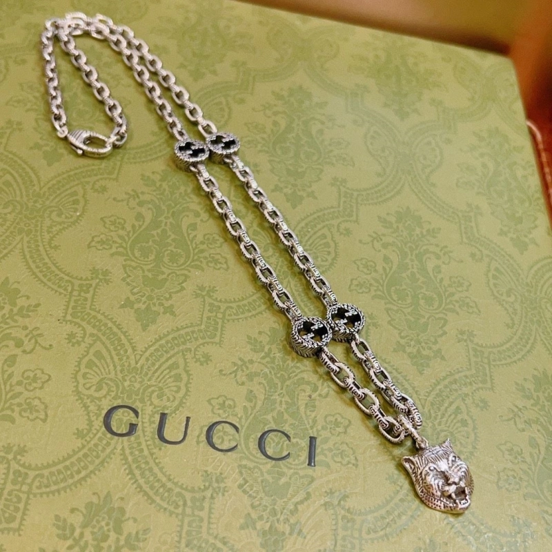 Lightweight Gxccx Necklaces 305299