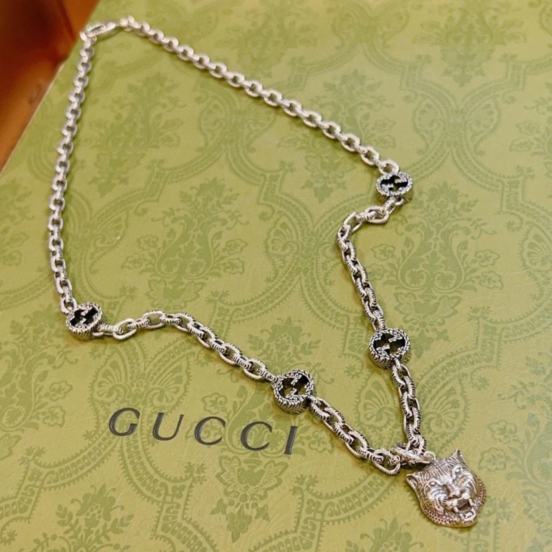 Lightweight Gxccx Necklaces 305299