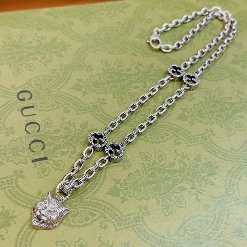 Lightweight Gxccx Necklaces 305299