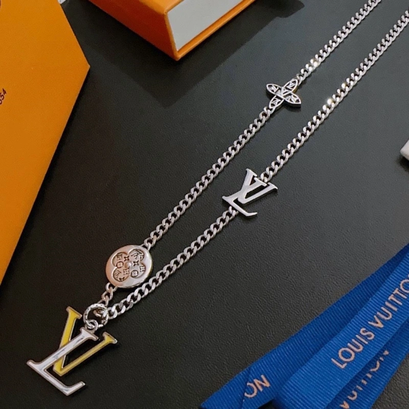 Minimalist LX Necklaces 310929