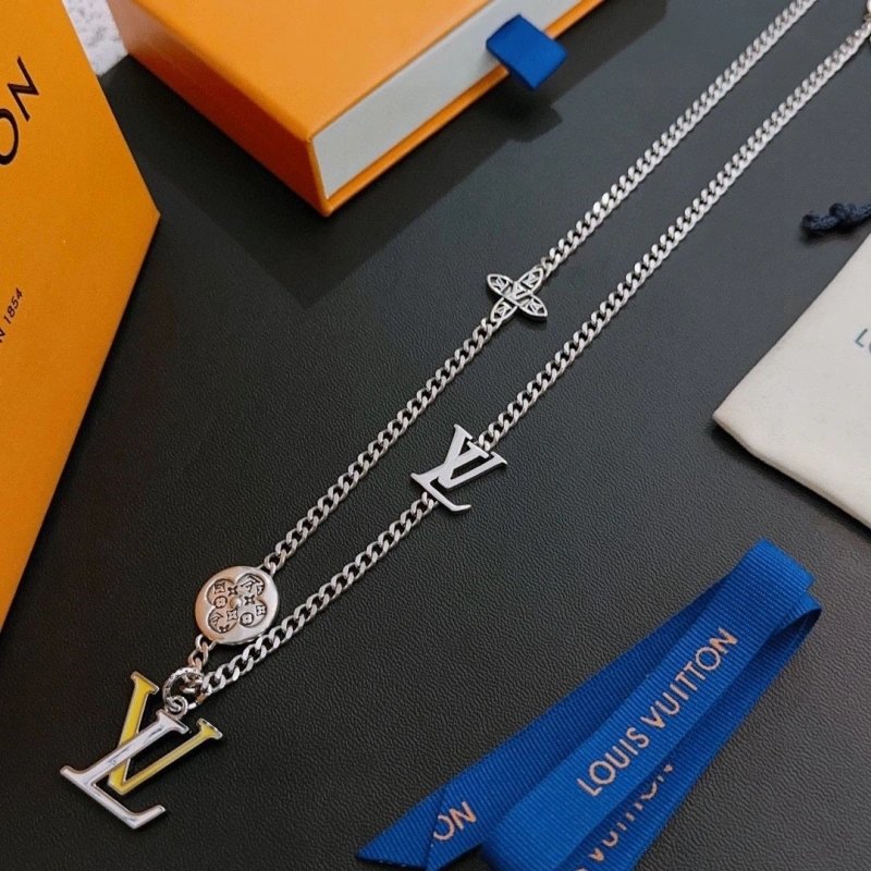 Minimalist LX Necklaces 310929