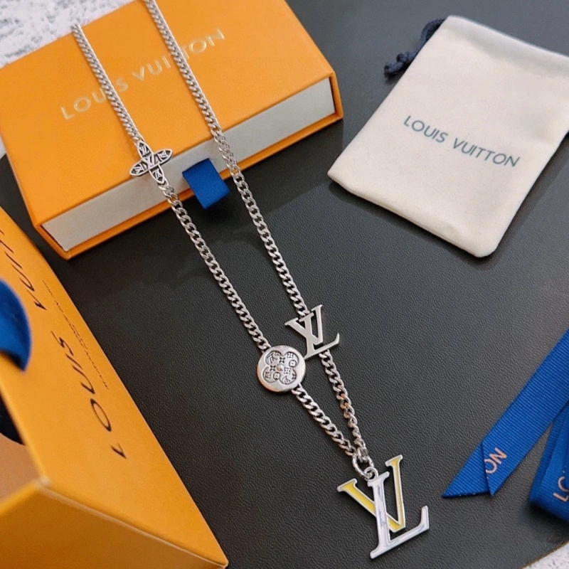 Minimalist LX Necklaces 310929