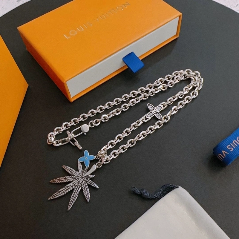 LX Necklaces AllSeason 310916