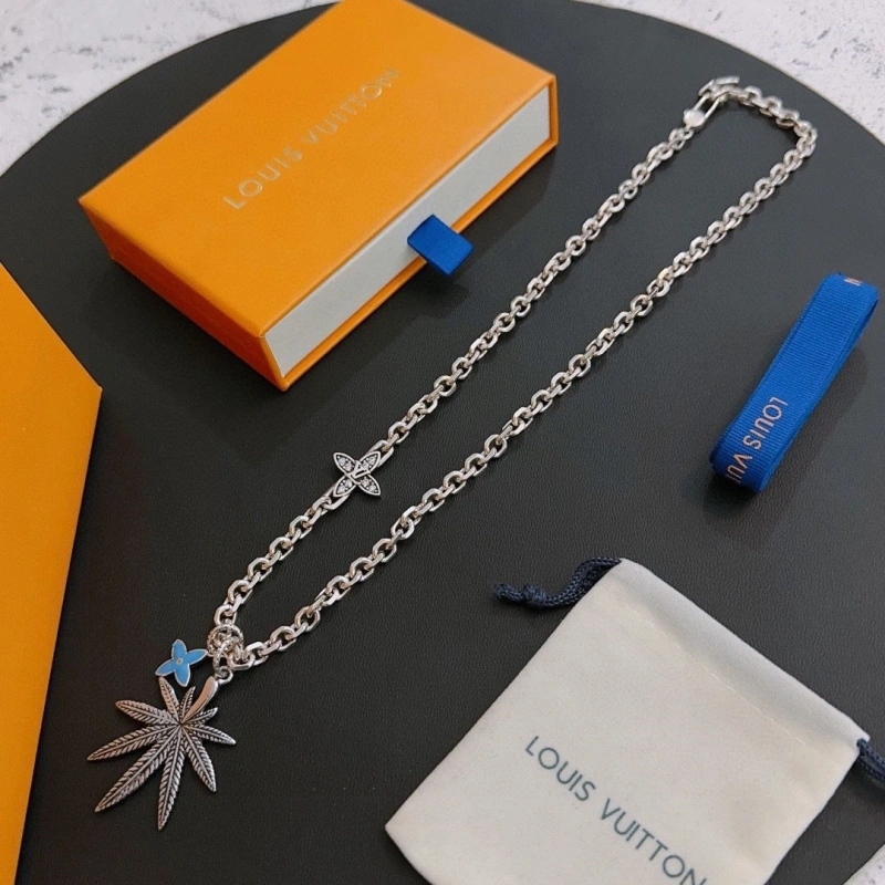 LX Necklaces AllSeason 310916