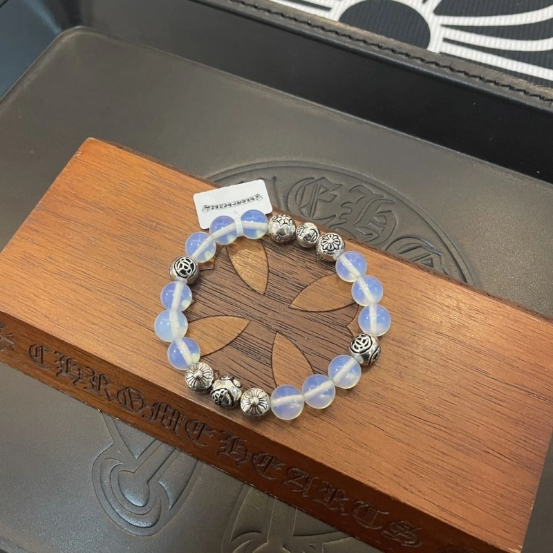 Stylish Chrxmx Hxxrts Bracelets 300276